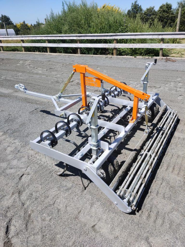 Kiwi Arena Rake
